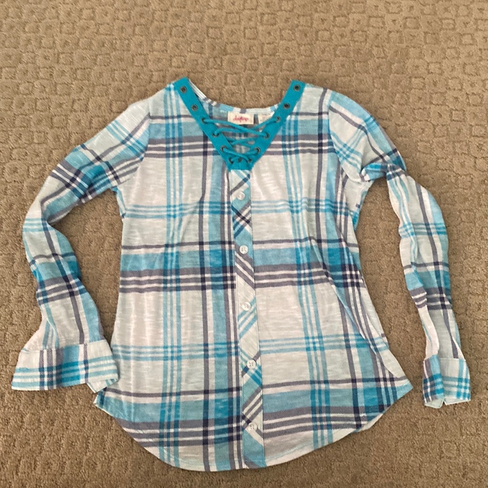 Daytrip girls shirt size medium